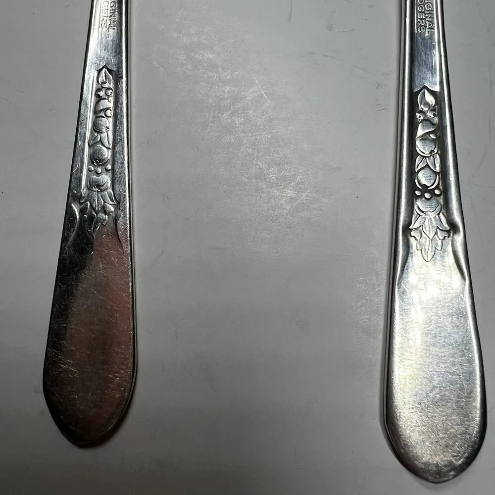 Vintage Wm Rogers Mfg Co PRISCILLA LADY ANN Fruit Silverplate Teaspoons Set of 4